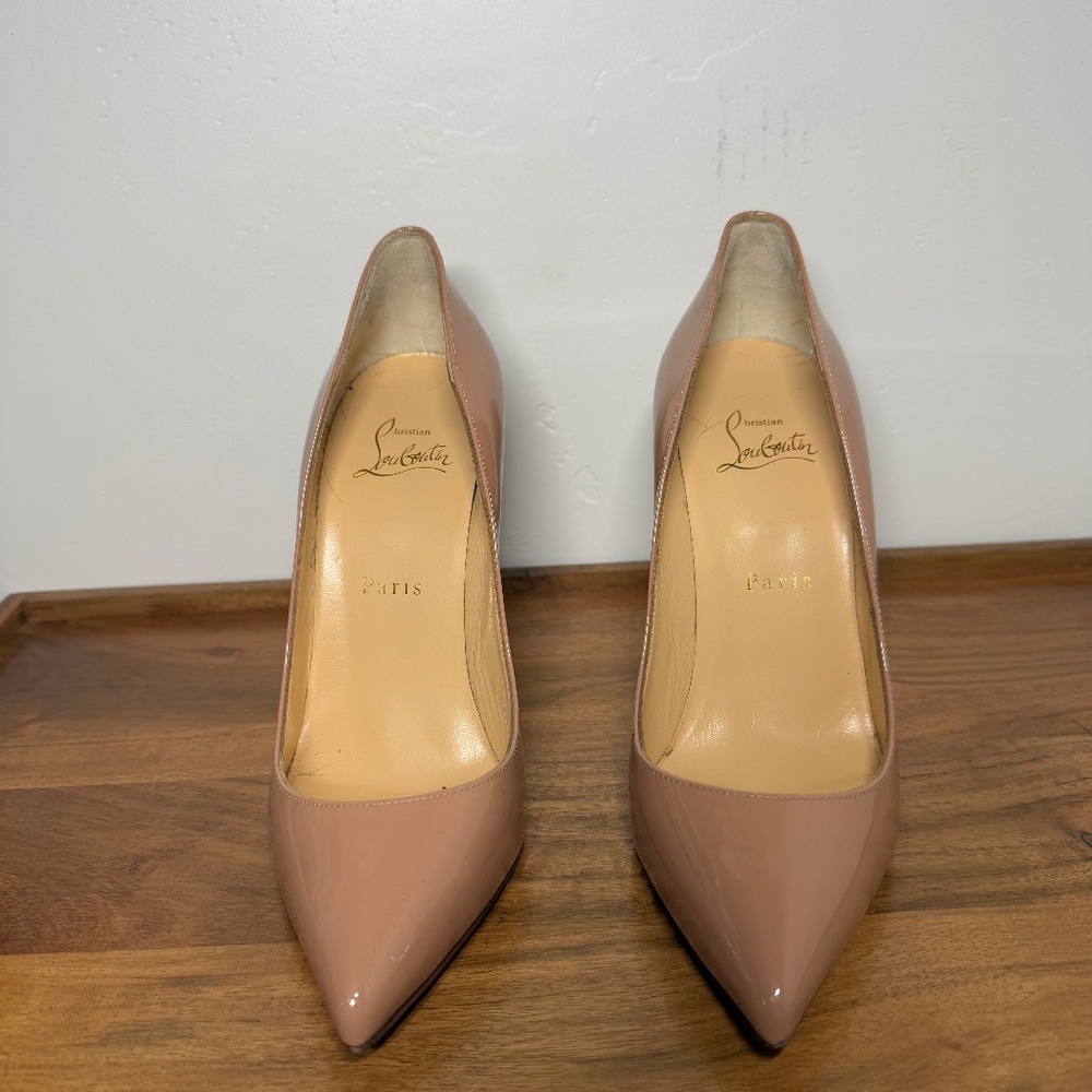 Nude Christian Louboutins